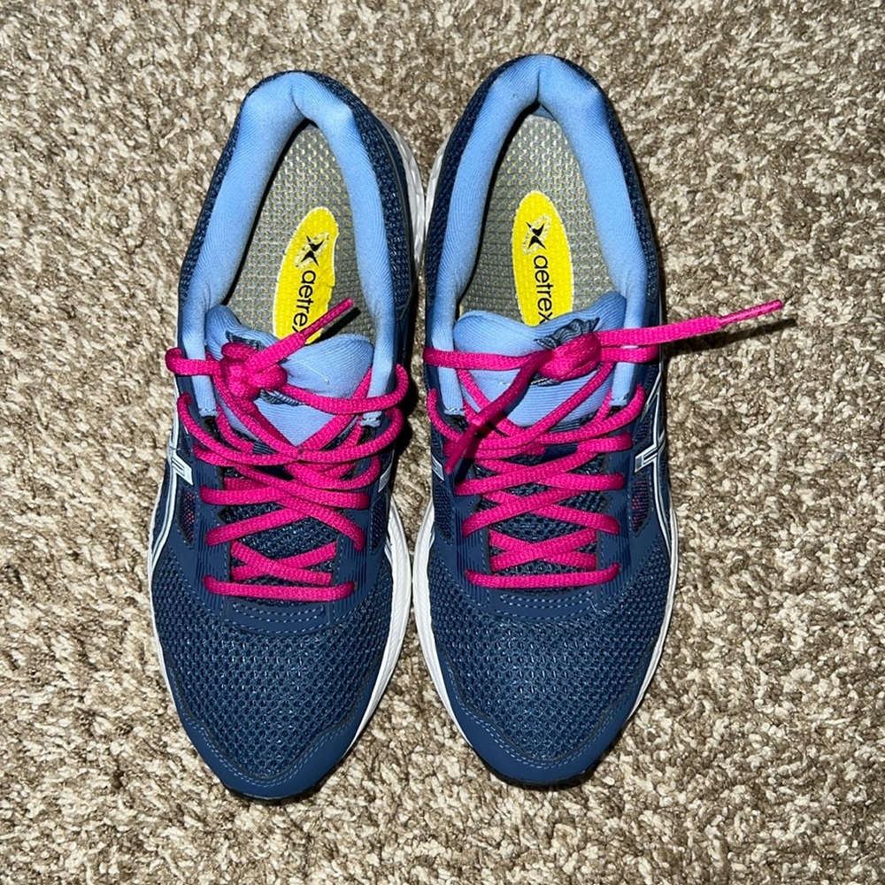 Aetrex sneakers 8.5